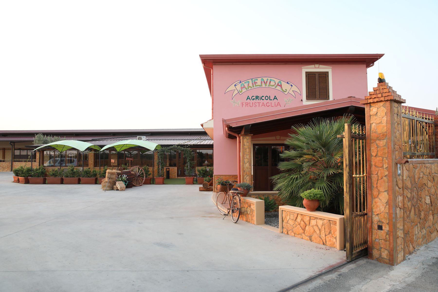 Tenuta Madre Terra - Esterni 8